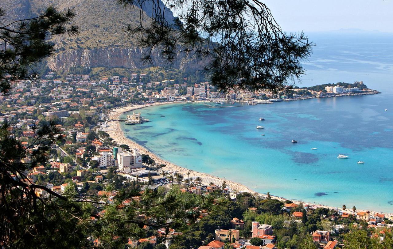 Casa Vacanza Peppino! Palermo Exteriör bild
