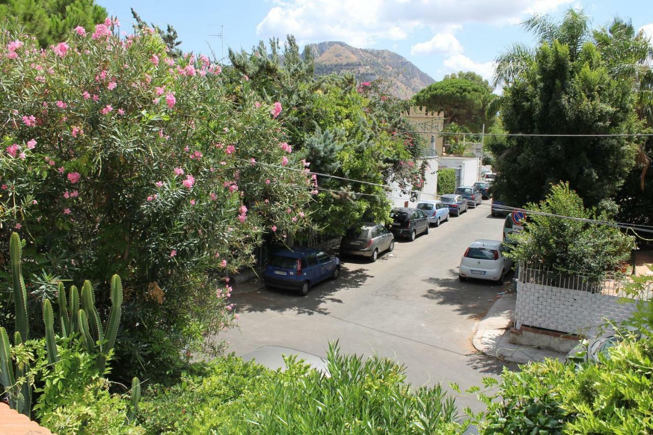 Casa Vacanza Peppino! Palermo Exteriör bild